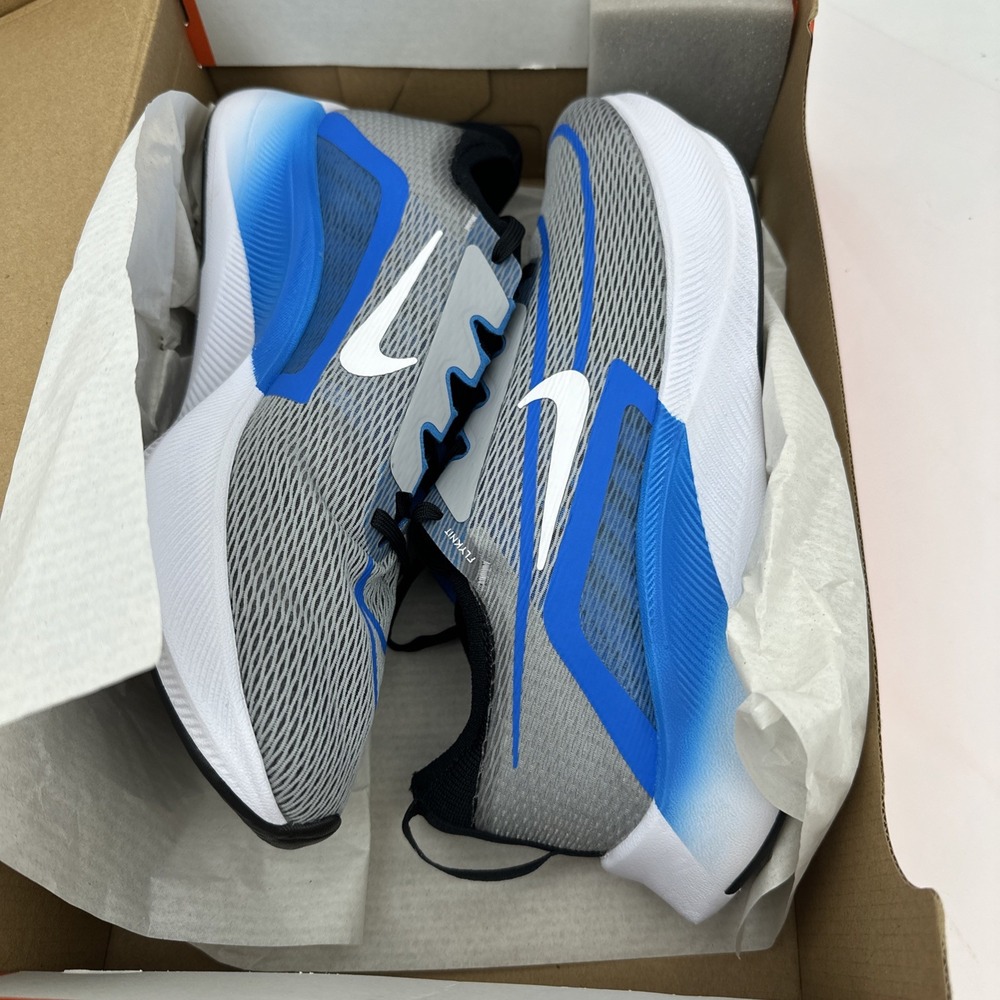 New In Box - Nike Men's Zoom Fly 4 Size 9 Wolf Grey Photo Blue CT2392-005